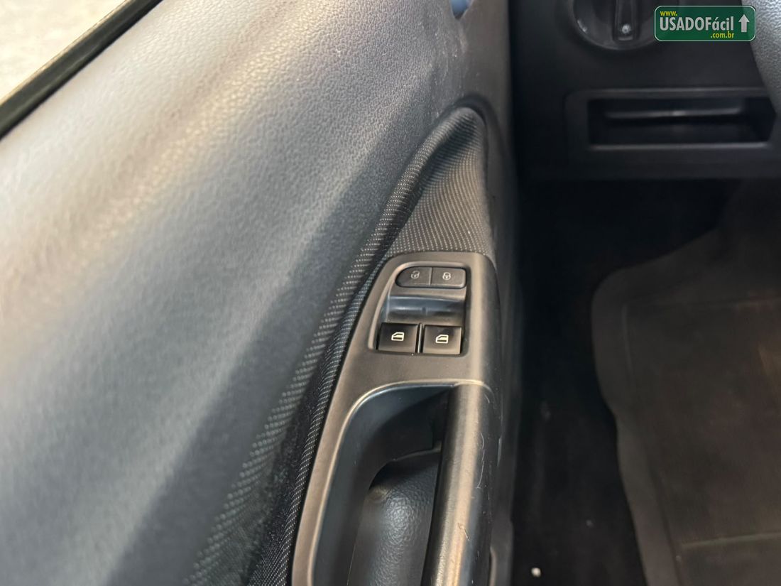 Volkswagen Voyage 1.6 MSI Flex 2018/2019 — foto 14 de 15