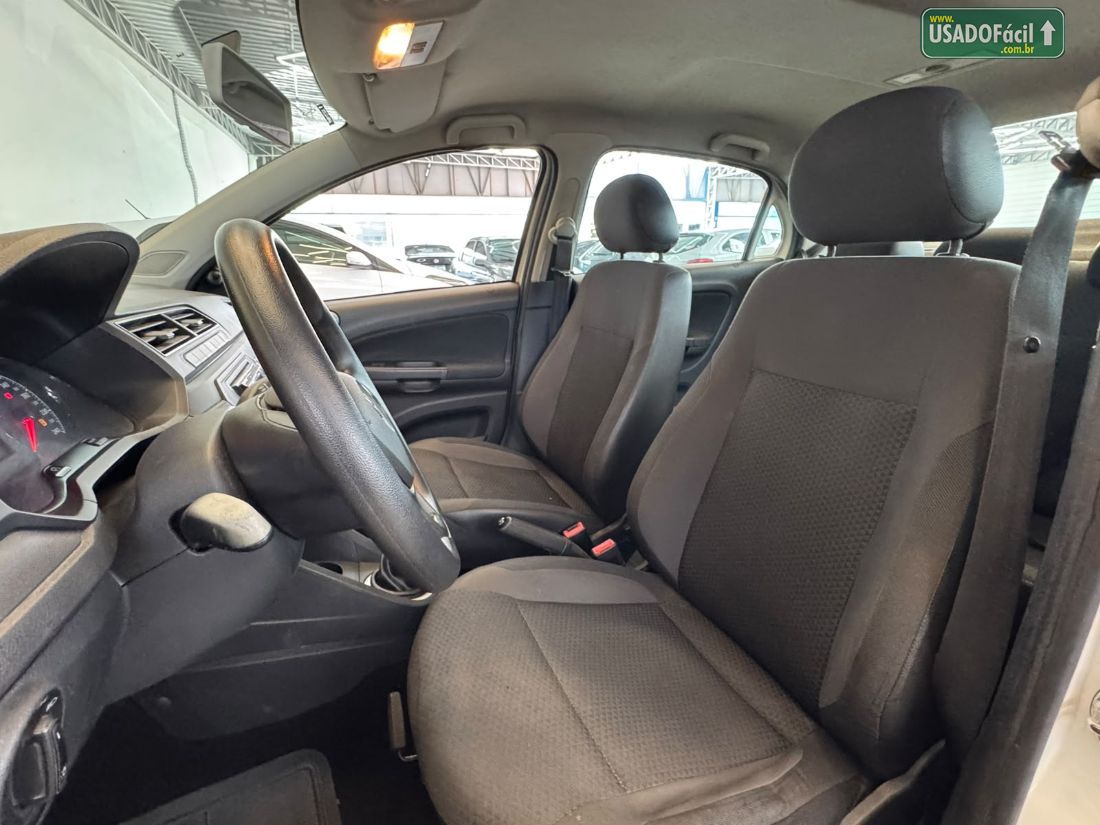 Volkswagen Voyage 1.6 MSI Flex 2018/2019 — foto 8 de 15