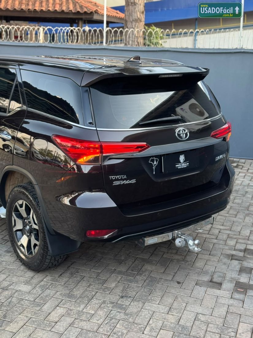 Toyota Hilux SW4 SRX Diamond 2.8 4x4 turbo Automático Diesel 2019/2019 — foto 10 de 22