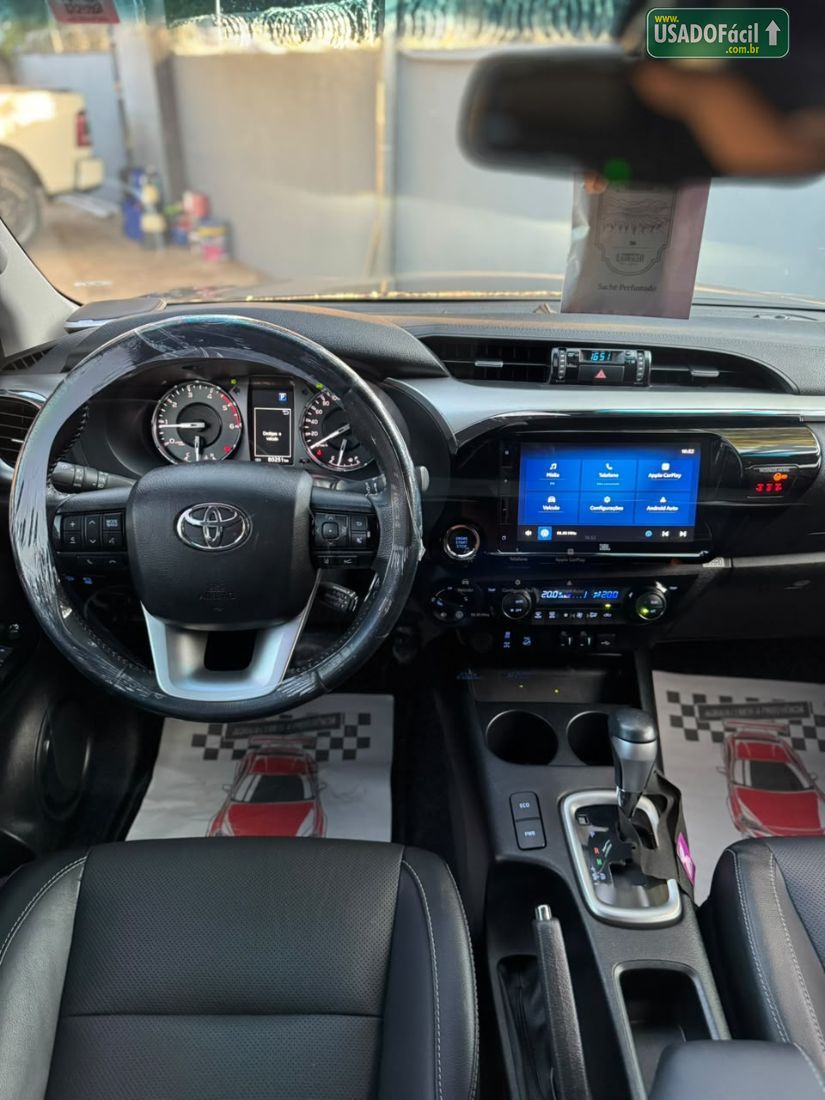 Toyota Hilux SRX CD 2.8 4x4 TDI Automático Diesel 2023/2023 — foto 14 de 21