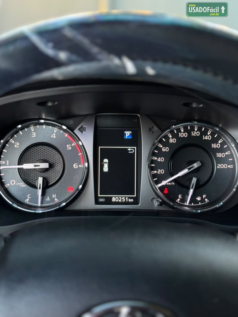 Toyota Hilux SRX CD 2.8 4x4 TDI Automático Diesel 2023/2023 — foto 20 de 21
