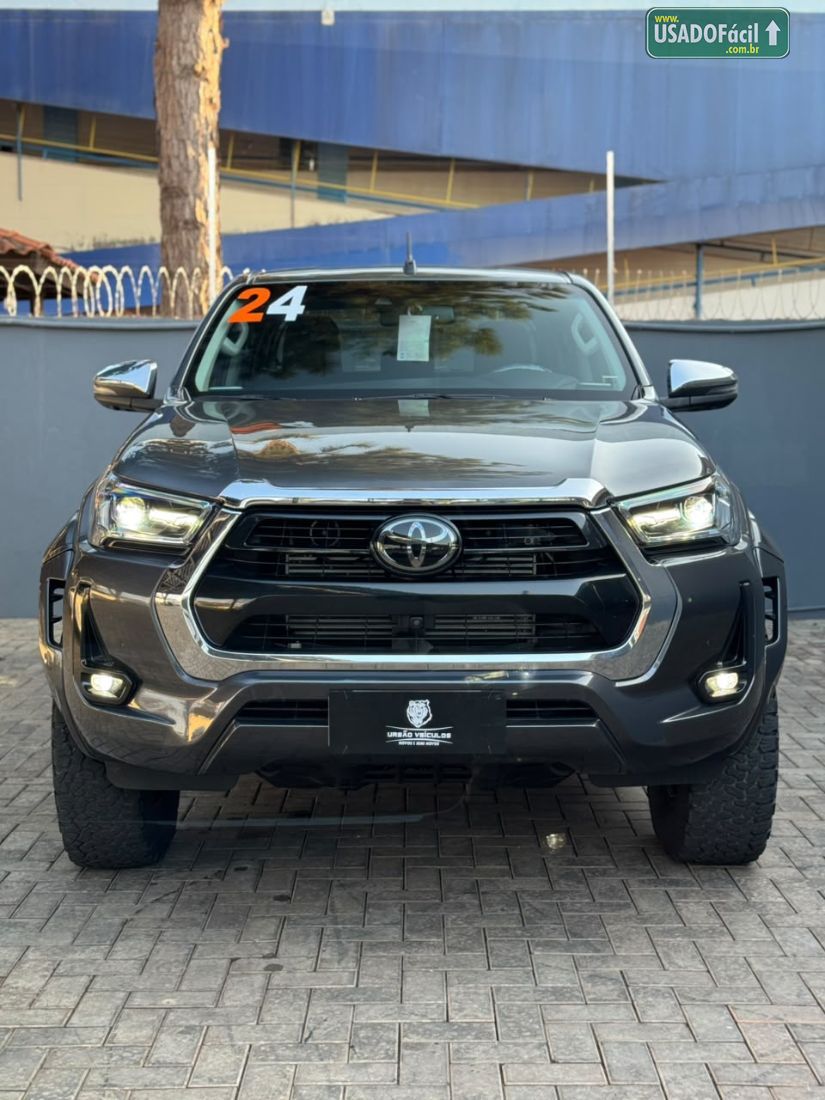 Toyota Hilux SRX CD 2.8 4x4 TDI Automático Diesel 2023/2023 — foto 4 de 21