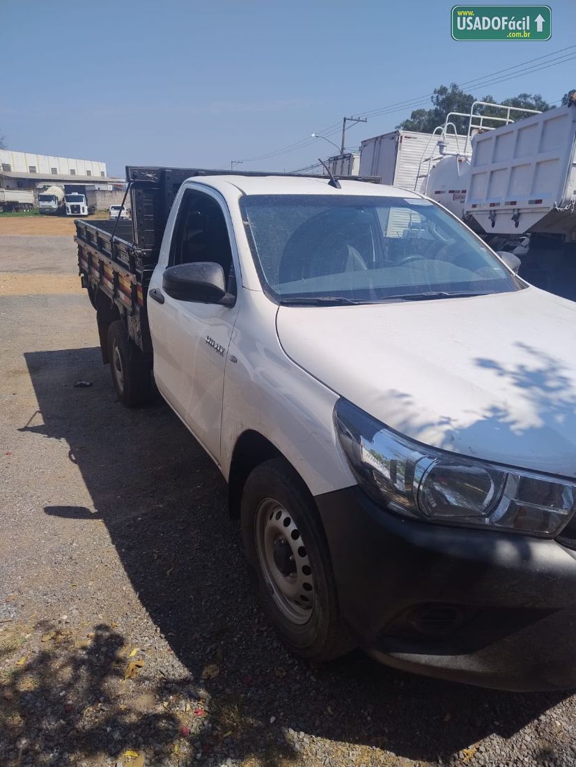 Toyota Hilux CS 4x4 2.8 TDI Mecânico Diesel 2024/2025 — foto 4 de 11