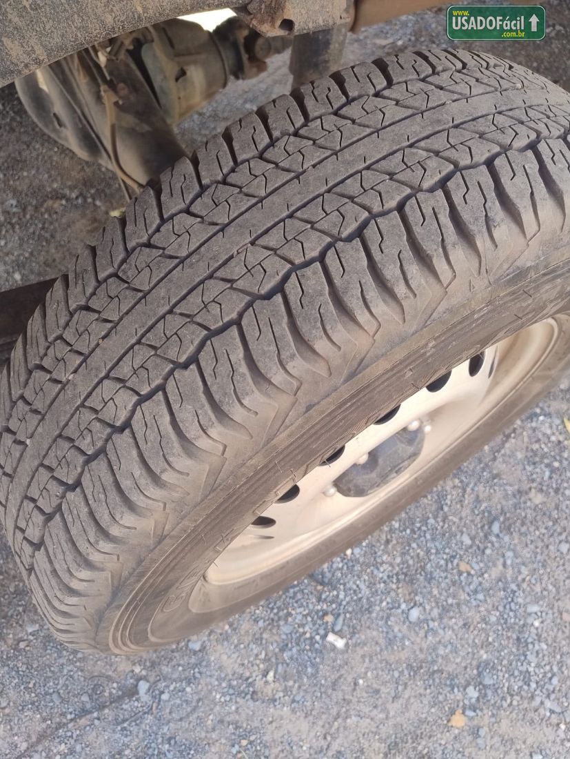 Toyota Hilux CS 4x4 2.8 TDI Mecânico Diesel 2024/2025 — foto 7 de 11