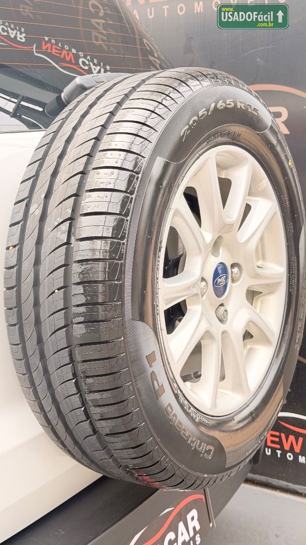 Ford EcoSport SE 1.5 Mecânico Flex 2017/2018 — foto 9 de 17