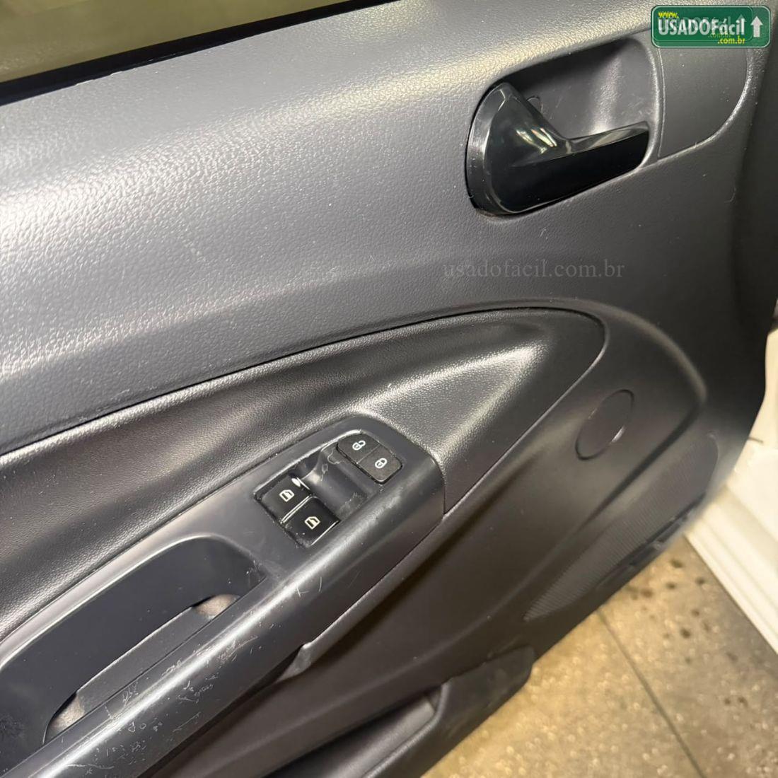 VOLKSWAGEN Saveiro Robust 1.6 Total Flex 2020/2021 — foto 9 de 17