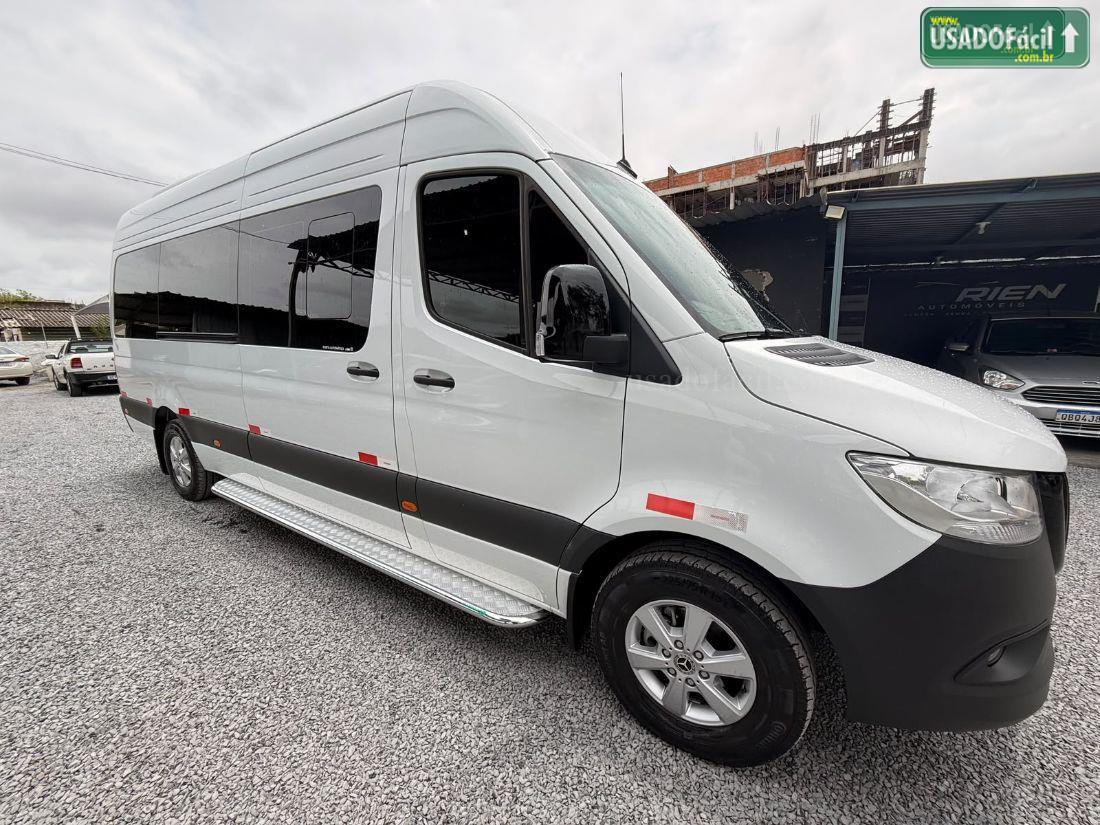 MERCEDES-BENZ Sprinter 417 Furgão Extra LongoTeto Alto Automático 2026/2027 — foto 17 de 18