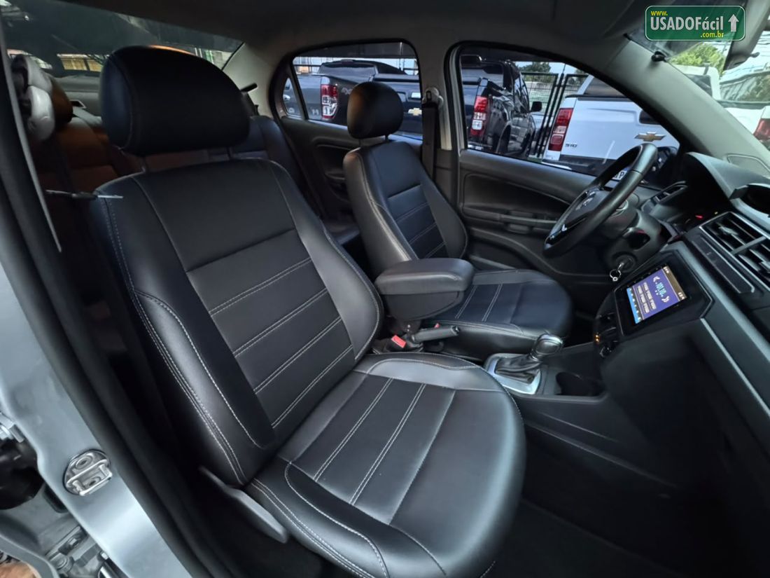 Volkswagen Voyage 1.6 MSi Automático Flex 2021/2022 — foto 17 de 23