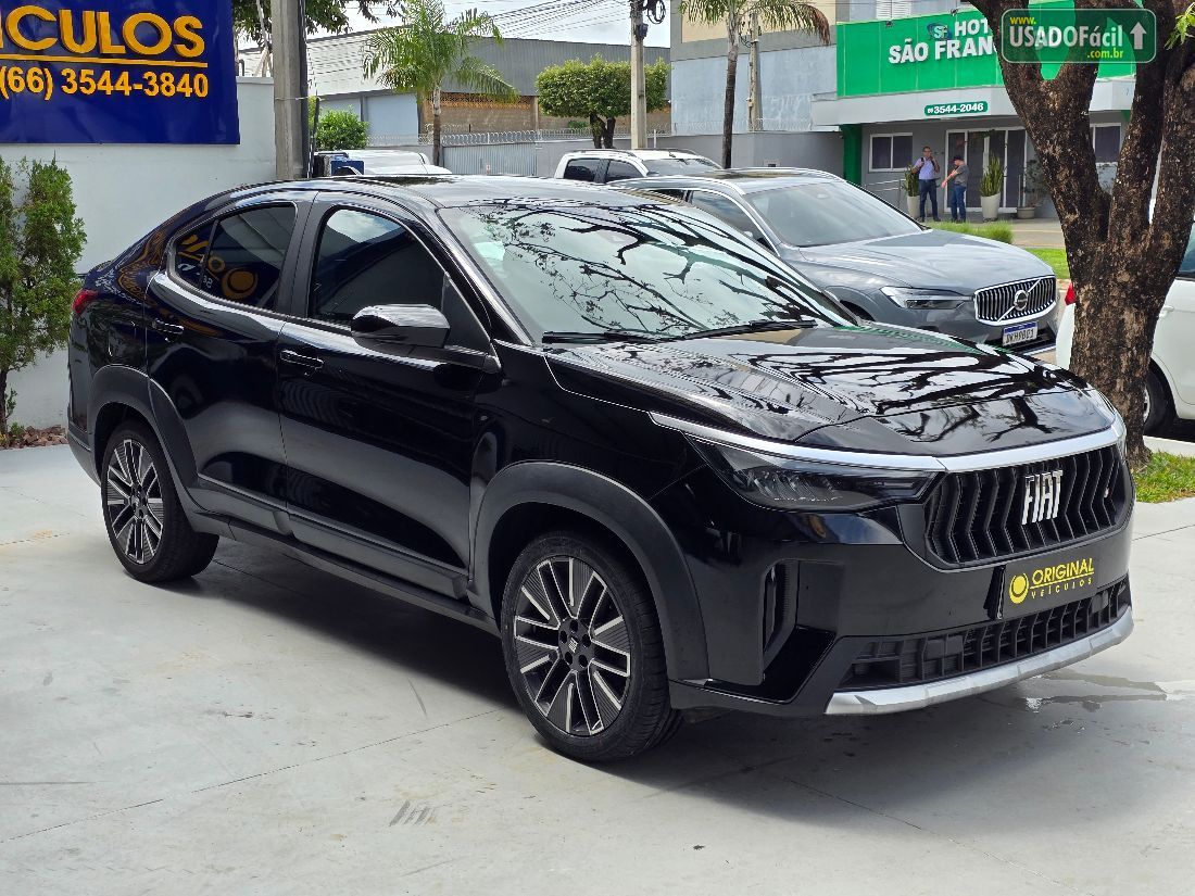 Fiat Fastback Audace 200 Turbo Automático Híbri­do 2025/2026 — foto 2 de 11