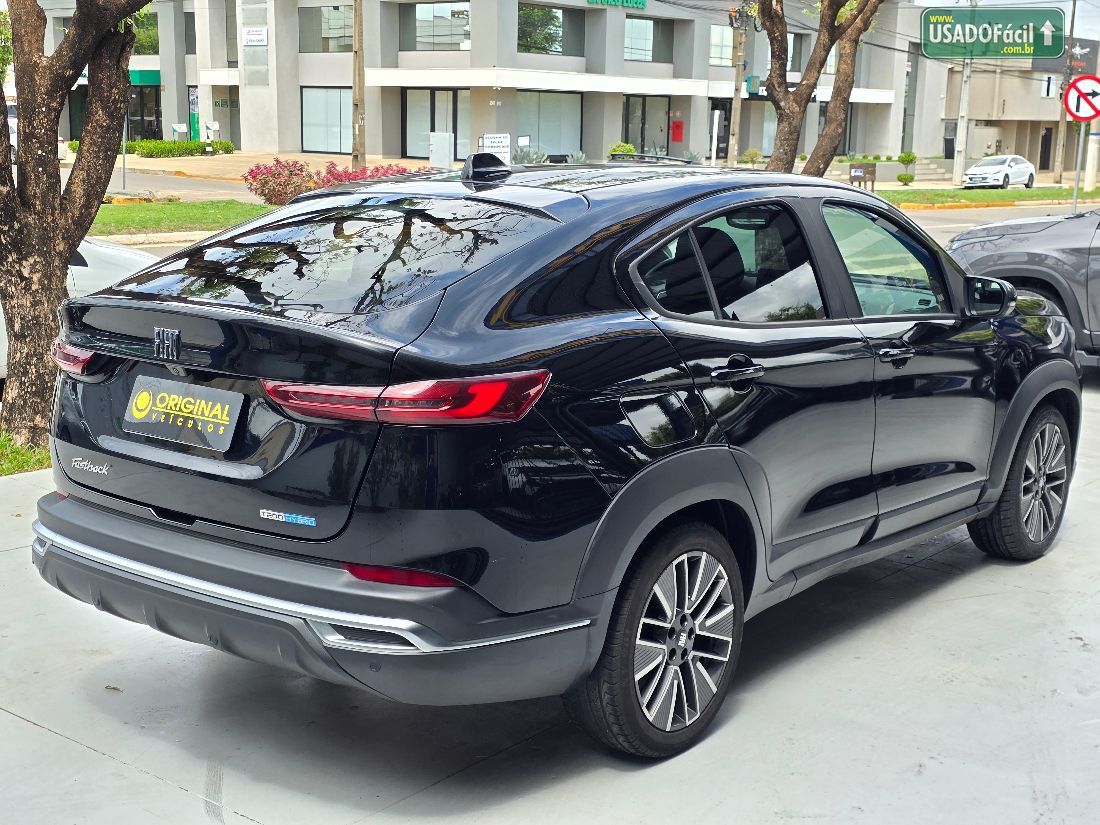 Fiat Fastback Audace 200 Turbo Automático Híbri­do 2025/2026 — foto 5 de 11
