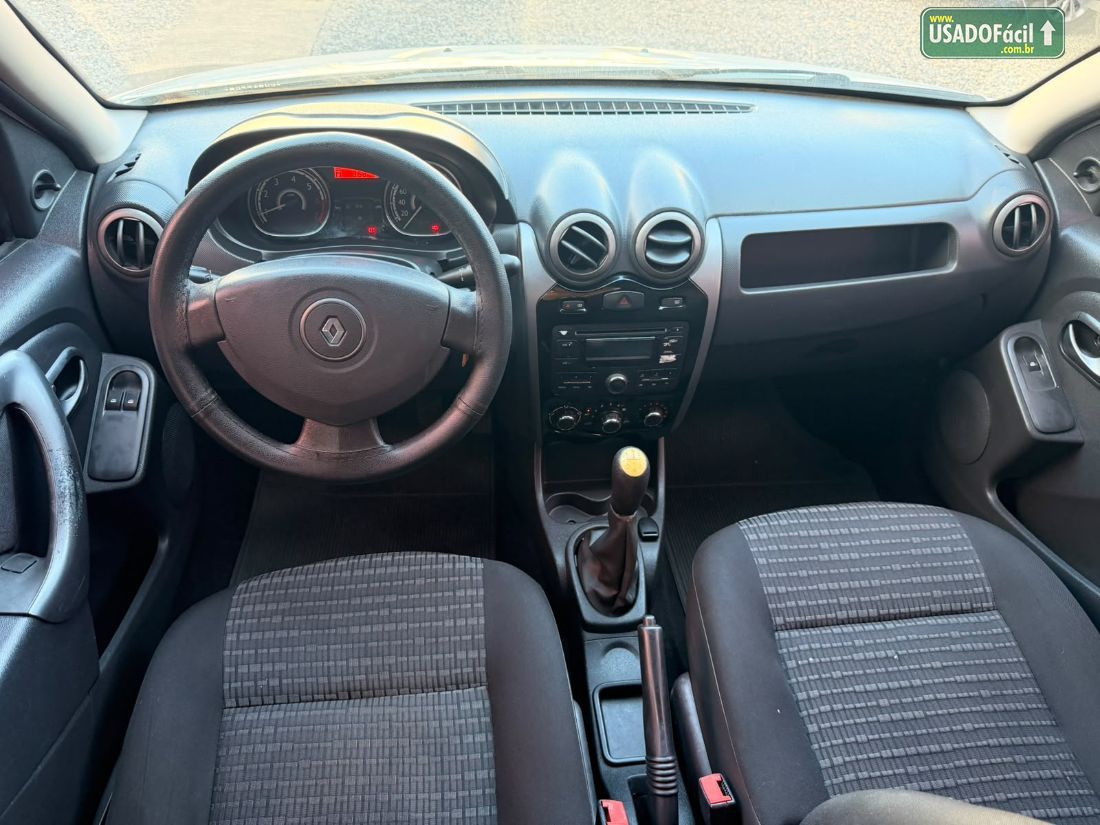 Renault Sandero Expression 1.0 Hi-Flex 5P 2011/2012 — foto 10 de 11