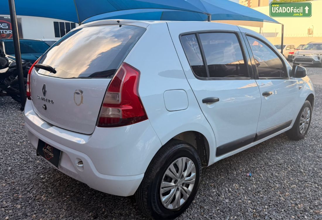 Renault Sandero Expression 1.0 Hi-Flex 5P 2011/2012 — foto 5 de 11