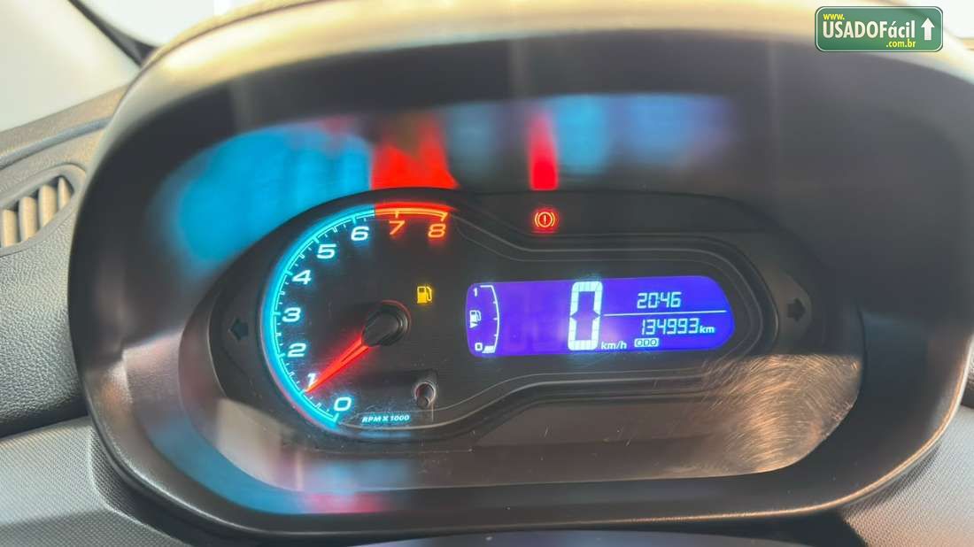 CHEVROLET/GM Onix Hatch LT 1.0 Mecânico Flex 2018/2018 — foto 12 de 24