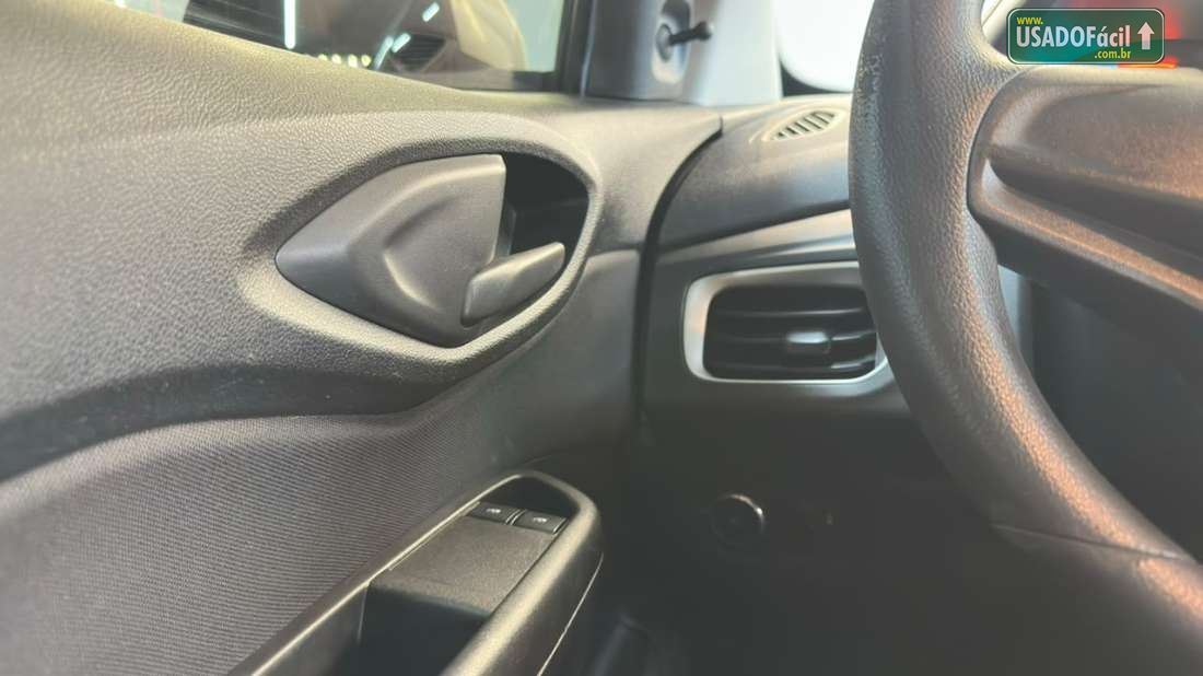 CHEVROLET/GM Onix Hatch LT 1.0 Mecânico Flex 2018/2018 — foto 17 de 24