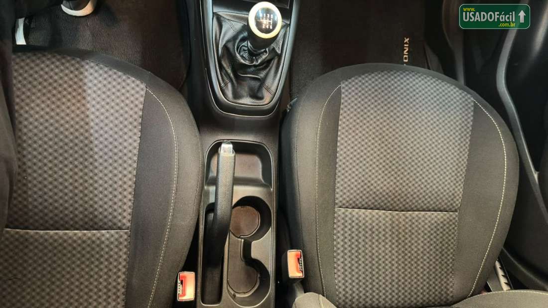CHEVROLET/GM Onix Hatch LT 1.0 Mecânico Flex 2018/2018 — foto 16 de 24