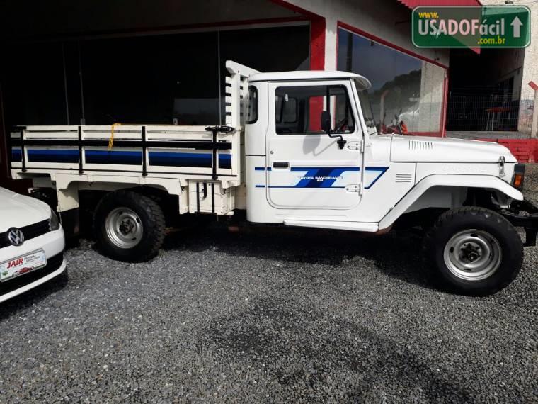 Veículo à venda TOYOTA Toyota Bandeirante 4x4 Chassi Longo 1998/1998 por R 53900,00 Usado