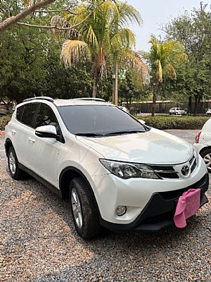 RAV4 4x2 Automático