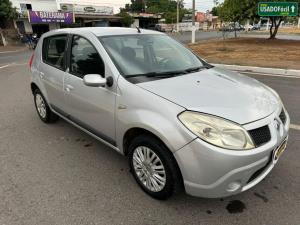 Sandero Privilege 1.6 Hi-Flex 5P