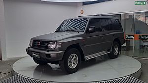 Pajero GLS-B 4x4 V6 Automático 7 Lugares