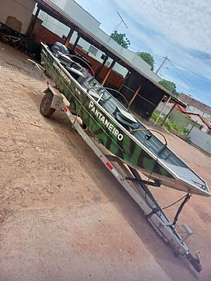 Barco Pantaneiro Motor Yamaha 15HP