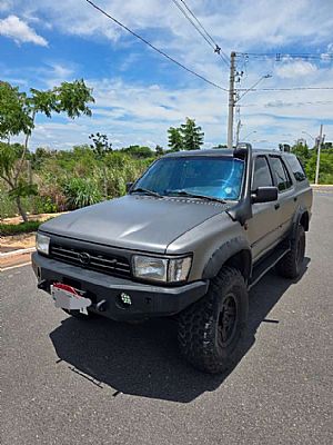 Hilux SW4 4x4 2.4 Diesel