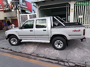 Hilux CD SR5 4x4 2.8 Diesel