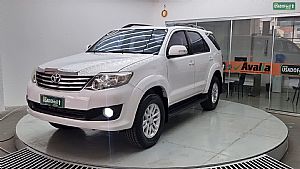 Hilux SW4 SR 2.7 4x2 Automático Flex