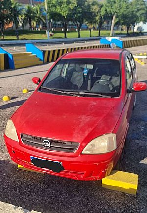 Corsa Hatchback 1.0 MPFI 4P