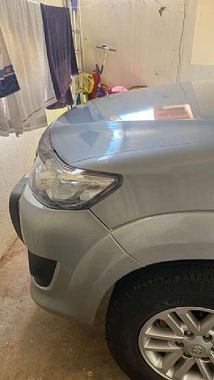 Hilux SW4 SR 2.7 4X2 Flex Automático 7 lugares