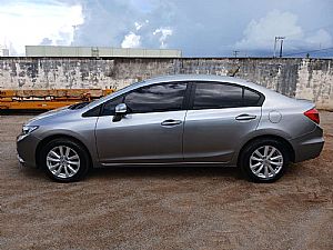 Civic Sedan LXS 1.8 Mecânico