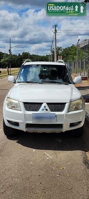 Pajero TR4 4x2 Mecânico Flex