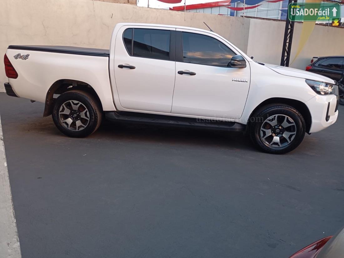 Toyota Hilux CD 2.8 4x4 Mecânico Diesel 2021/2021 — foto 5 de 11