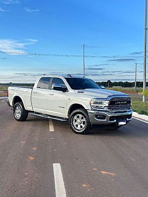 2500 Laramie CD 6.7 TDI 4x4 Diesel