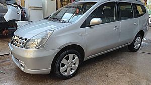 Livina Grand SL 1.8 Automático Flex 7 Lugares
