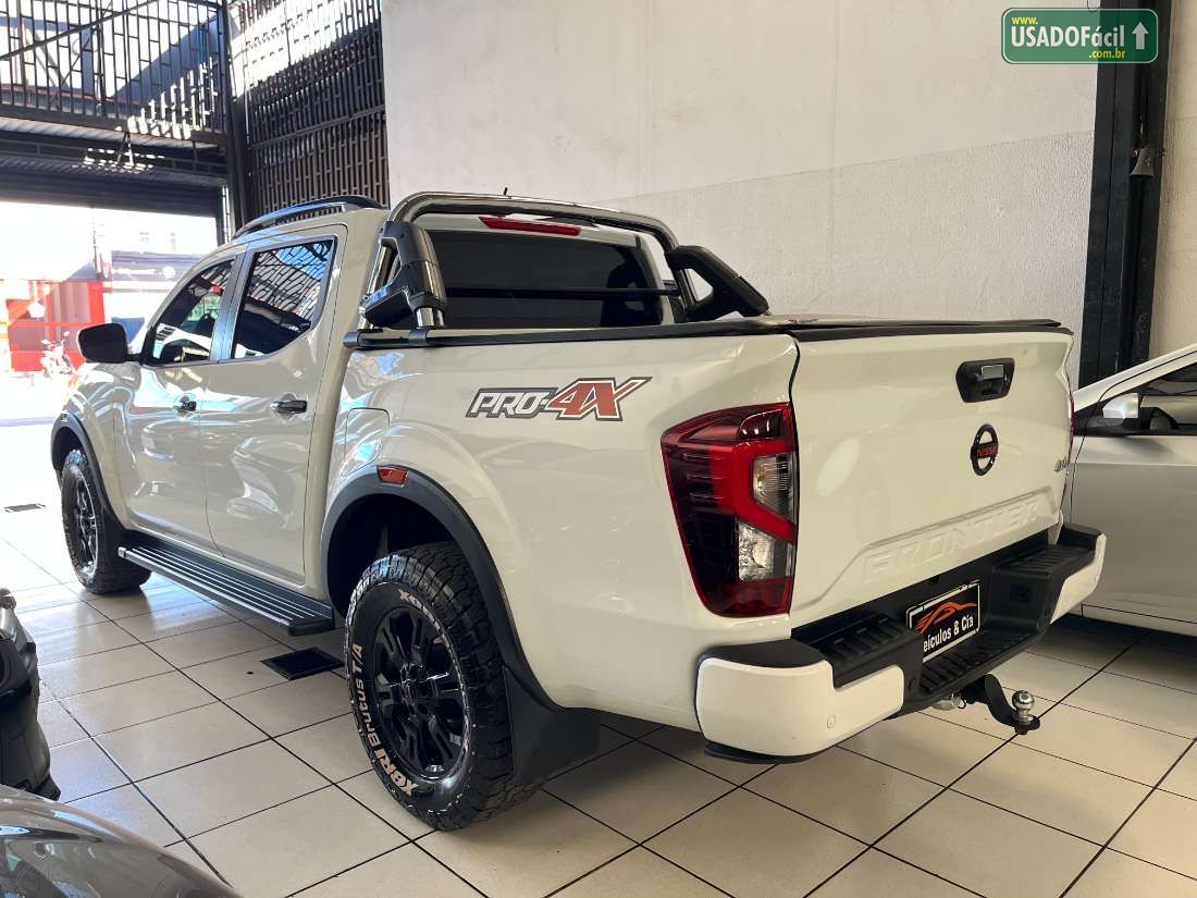 Nissan Frontier PRO4X CD 4x4 2.3 Bi-Turbo Automático Diesel 2022/2023 — foto 5 de 9