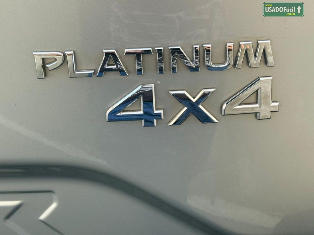 Nissan Frontier Platinum CD 2.3 Bi-Turbo Automático Diesel 2022/2023 — foto 17 de 22