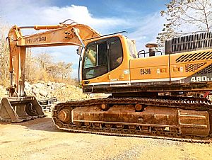 Escavadeira 480 Lc - Hyundai 2015/2015 em Cuiabá - MT