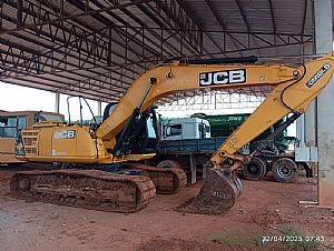 Escavadeira Js220 Jcb