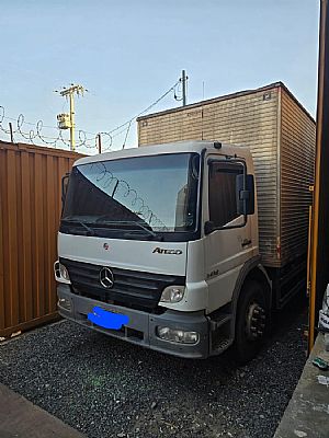 Mercedes Atego 1418 2p Diesel 2006/2006 em Cuiabá - MT