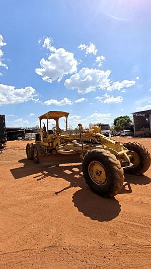 Motoniveladora Caterpillar 120 B