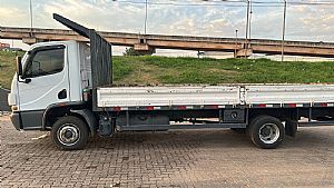 Mercedes Accelo 815 2p Diesel E5