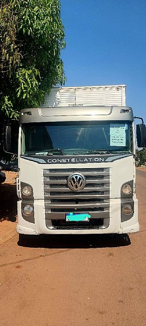 Volks 13-180 E Constellation 2p Diesel 2007/2007 em São José dos Quatro Marcos - MT