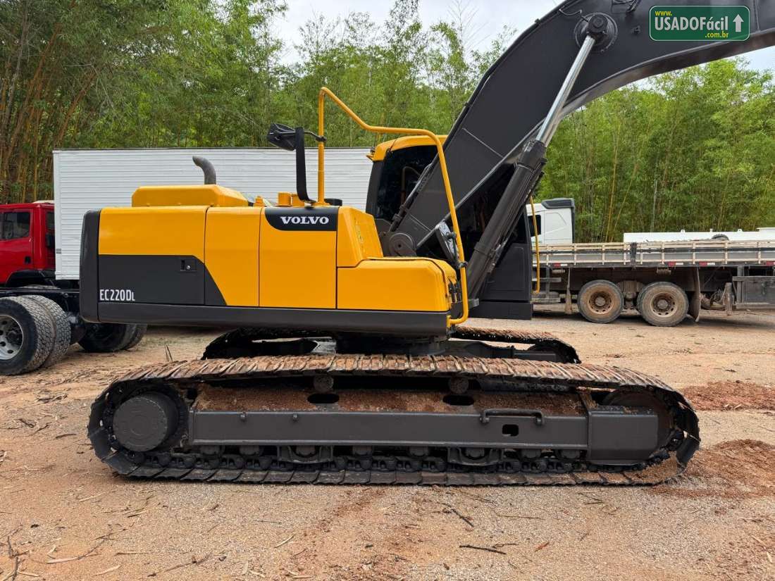VOLVO Escavadeira EC220 2020/2020 — foto 5 de 7