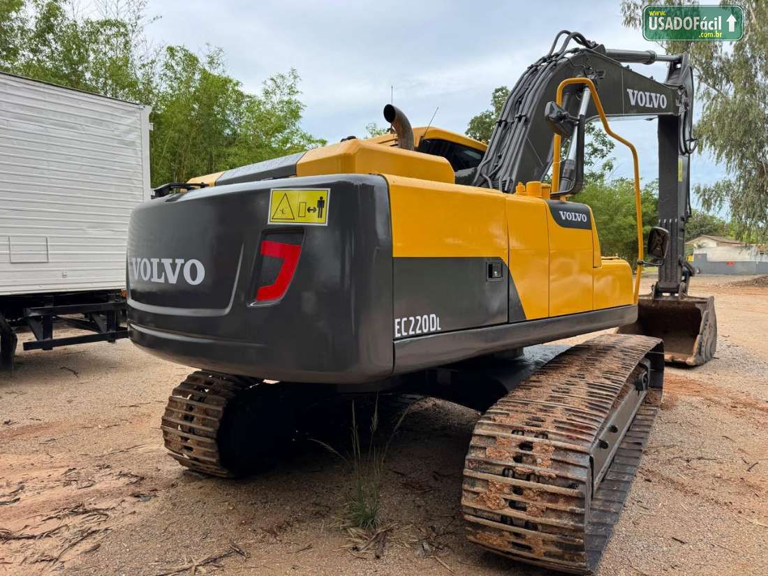VOLVO Escavadeira EC220 2020/2020 — foto 6 de 7