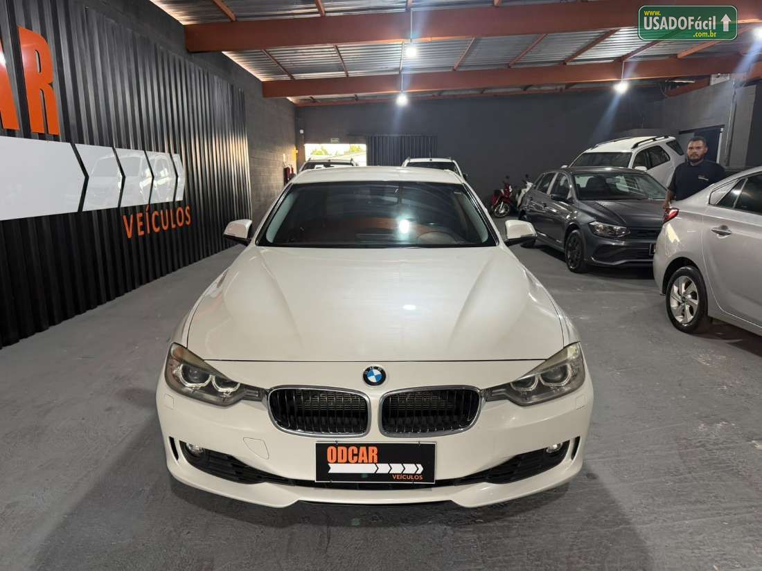 BMW BMW 320iA 2.0 Turbo 2013/2014 — foto 2 de 12
