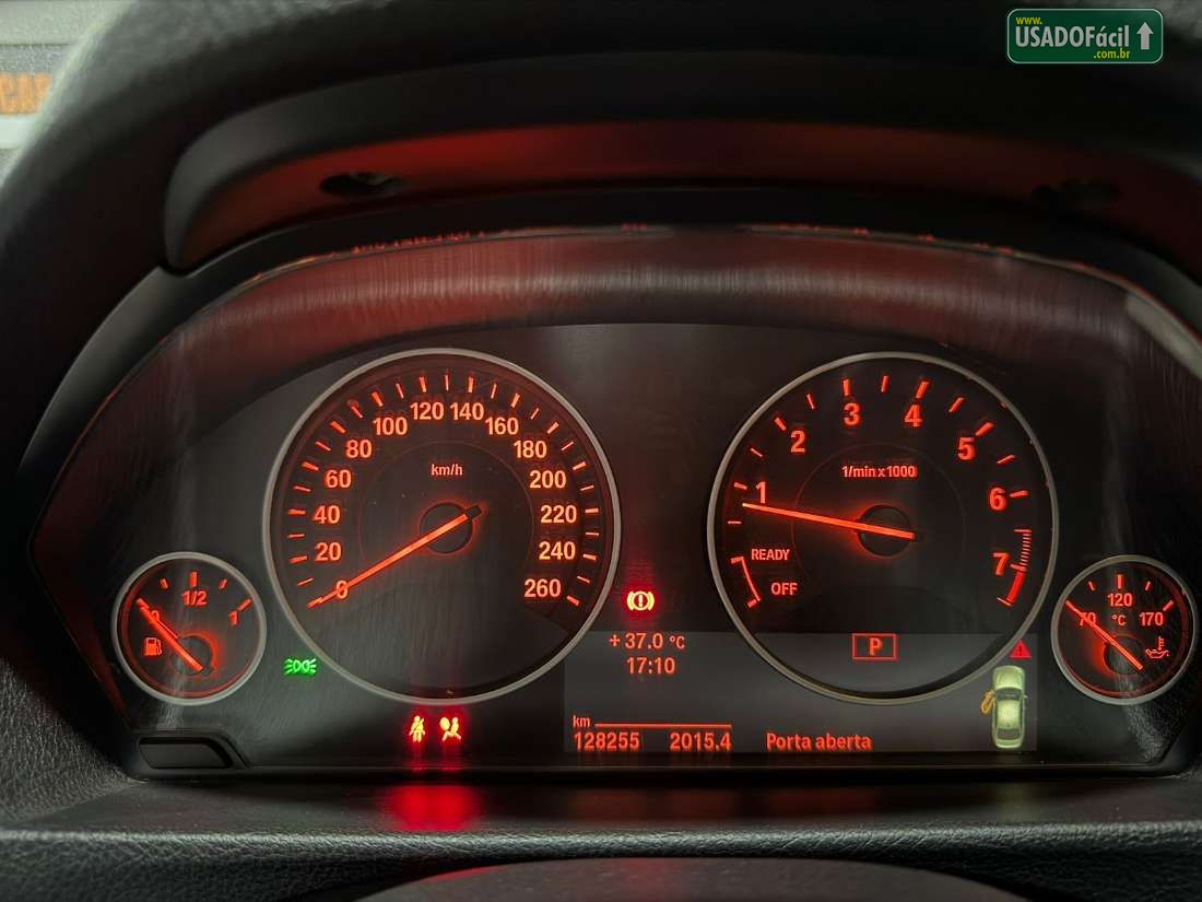 BMW BMW 320iA 2.0 Turbo 2013/2014 — foto 11 de 12