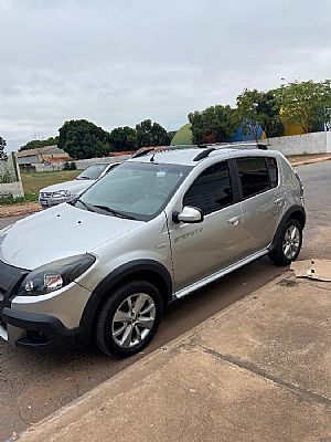 Sandero Stepway 1.6 Automático Hi-Flex