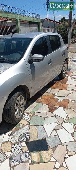 Sandero Authentique 1.0 Hi-Power 5P