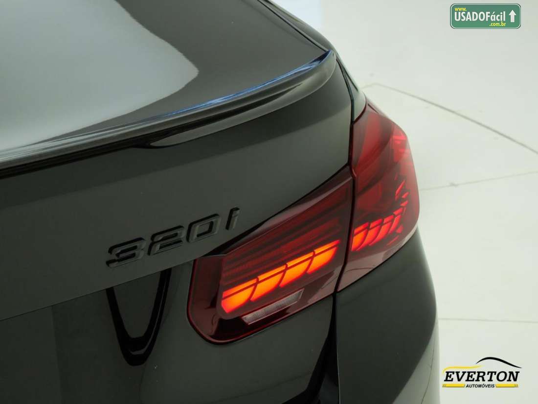BMW BMW 320i Sport GP Turbo 2.0 2013/2014 — foto 9 de 23