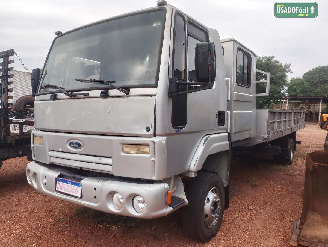 FORD Ford cargo 712 sobre grade Boiadeiro